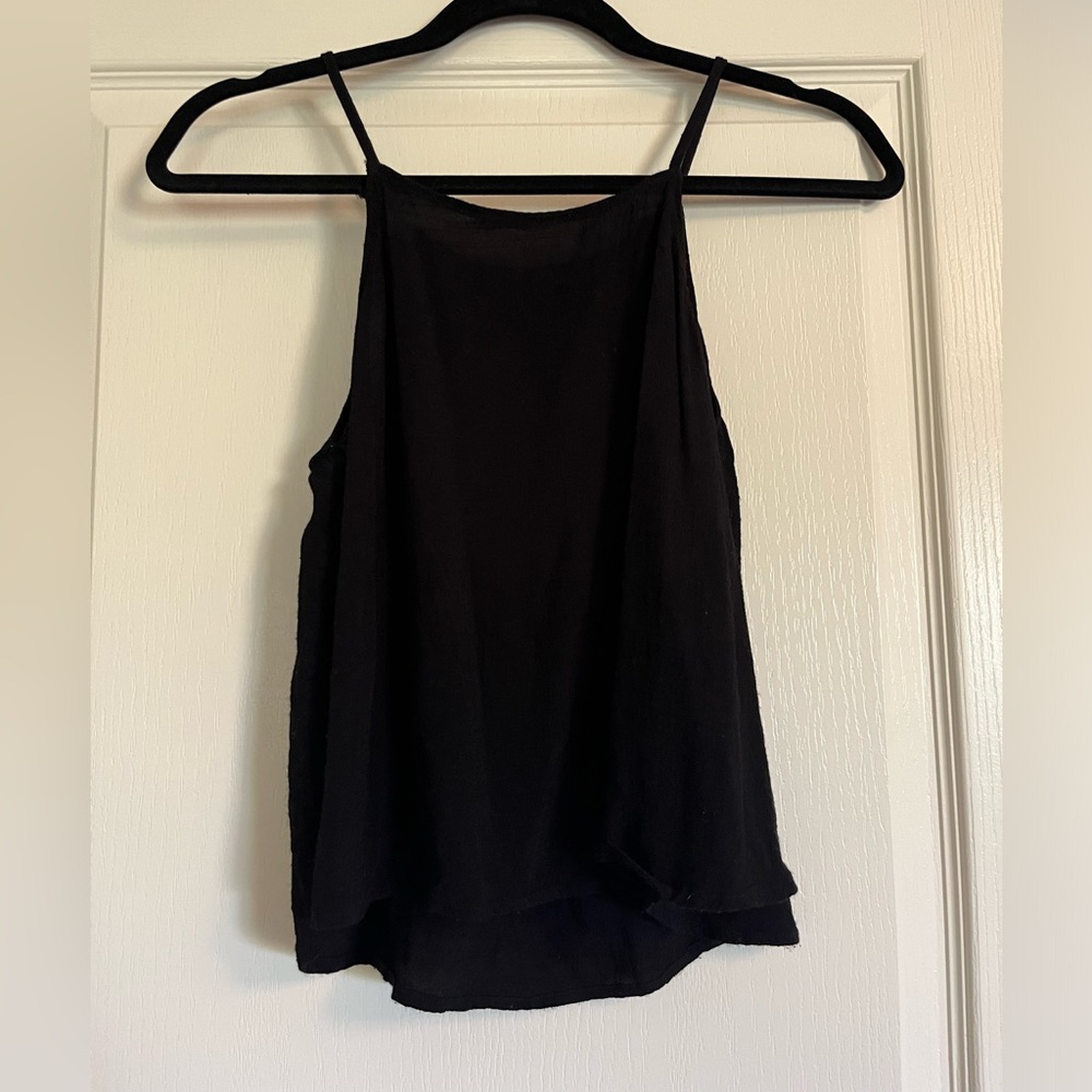 Lush Black High-Neck Crop Tank from Nordstrom - Size XS